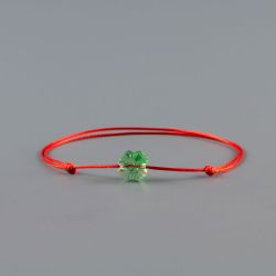 Дамска гривна с червен конец и детелина кристал Swarovski